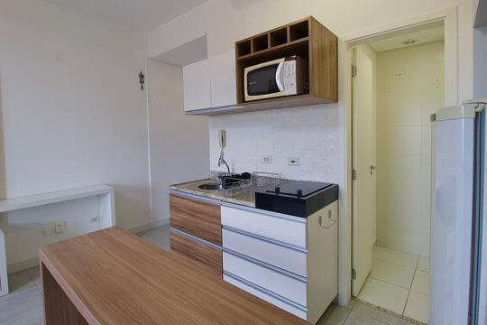 Cozinha de apartamento à venda com 1 quarto, 52m² em Centro, Curitiba