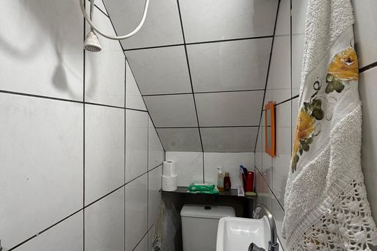 Banheiro social 1 de casa à venda com 3 quartos, 65m² em Santa Terezinha, São Bernardo do Campo