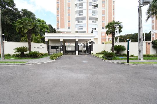 Fachada de apartamento para alugar com 4 quartos, 185m² em Mossunguê, Curitiba
