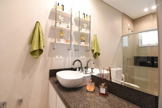 Banheiro 3 de apartamento para alugar com 4 quartos, 185m² em Mossunguê, Curitiba