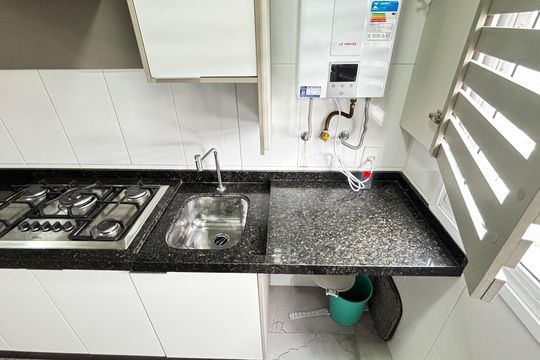 Cozinha e Área de Serviço de apartamento para alugar com 2 quartos, 60m² em Casa Branca, Santo André