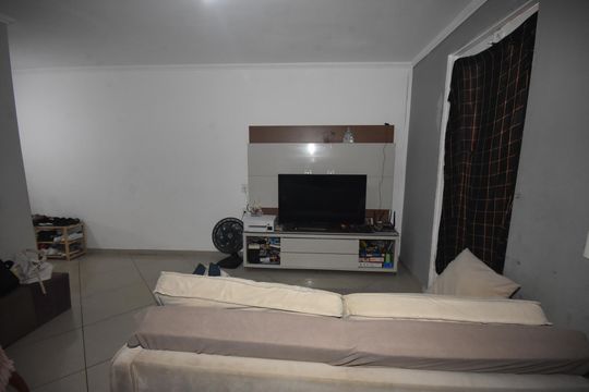 Sala de casa à venda com 2 quartos, 120m² em Vila Rio Branco, Jundiaí
