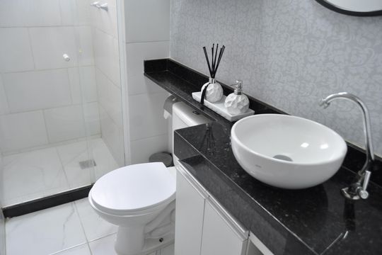 Apartamento à venda com 2 quartos, 42m² em Del Castilho, Rio de Janeiro