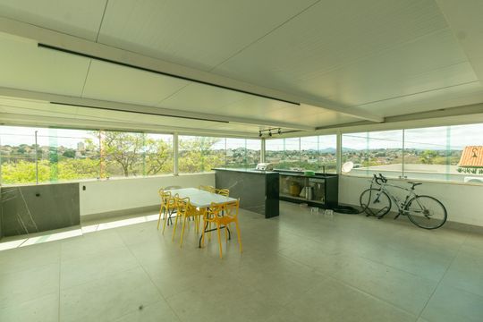 Apartamento à venda com 4 quartos, 240m² em Dona Clara, Belo Horizonte