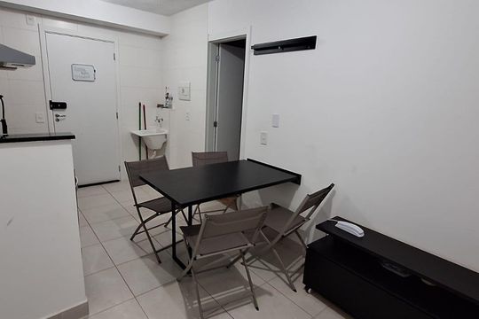 Cozinha de apartamento para alugar com 1 quarto, 29m² em Barra Funda, São Paulo