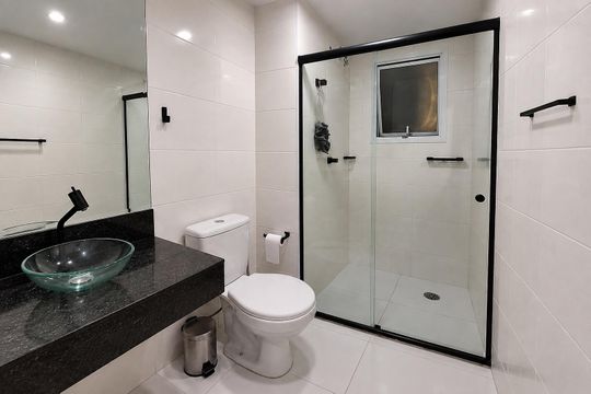 Banheiro de apartamento para alugar com 1 quarto, 29m² em Barra Funda, São Paulo
