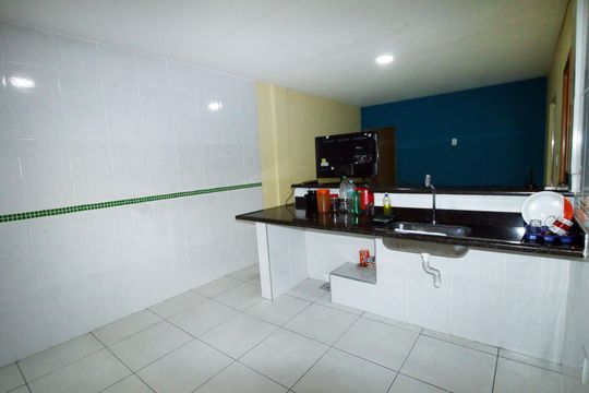Cozinha de apartamento para alugar com 2 quartos, 105m² em Brás de Pina, Rio de Janeiro