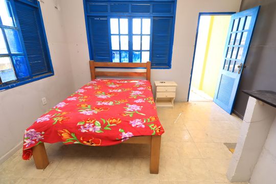 Quarto de casa para alugar com 1 quarto, 90m² em Itapuã, Salvador