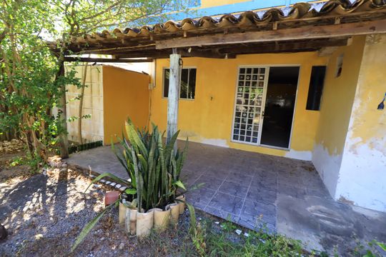 Área externa de casa para alugar com 1 quarto, 90m² em Itapuã, Salvador