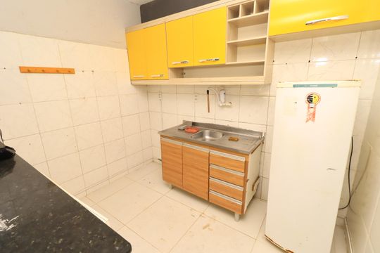 Cozinha de casa para alugar com 1 quarto, 90m² em Itapuã, Salvador