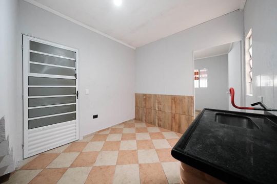 Sala/Cozinha de casa para alugar com 1 quarto, 67m² em Jardim Danfer, São Paulo