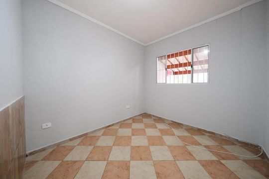 Quarto de casa para alugar com 1 quarto, 67m² em Jardim Danfer, São Paulo