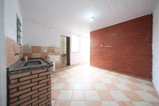 Casa para alugar com 2 quartos, 40m² em Jardim Danfer, São Paulo