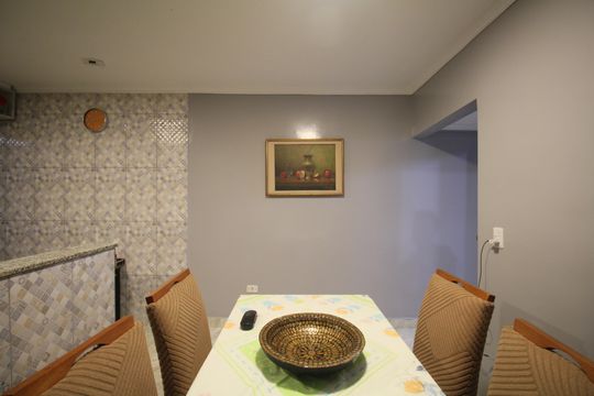 Sala de Jantar de casa à venda com 4 quartos, 144m² em Jardim Record, Taboão da Serra