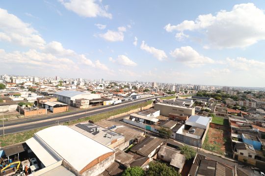 Vista de apartamento para alugar com 2 quartos, 60m² em Brasil, Uberlândia