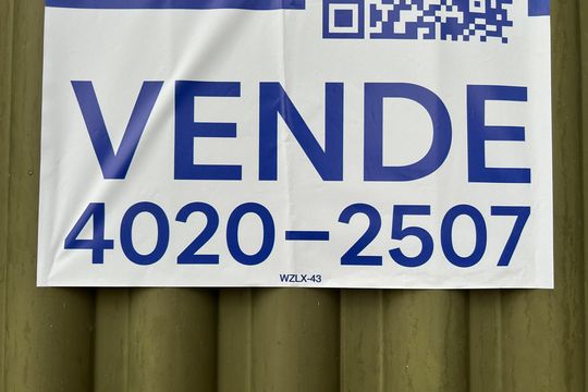 Apartamento à venda com 2 quartos, 130m² em Cabral, Contagem
