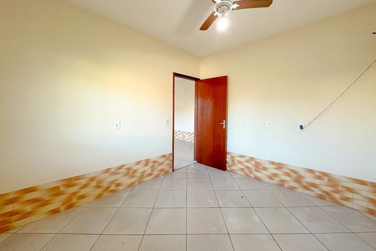 Quarto 1 de casa para alugar com 3 quartos, 80m² em Serraria, São José