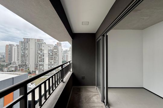 Sacada de kitnet/studio à venda com 1 quarto, 23m² em Santo Amaro, São Paulo
