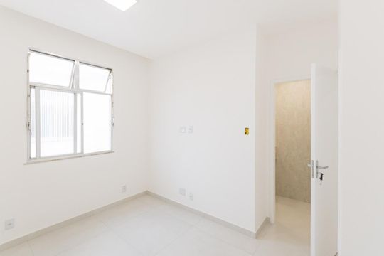 Quarto 1 de apartamento para alugar com 2 quartos, 70m² em Maracanã, Rio de Janeiro