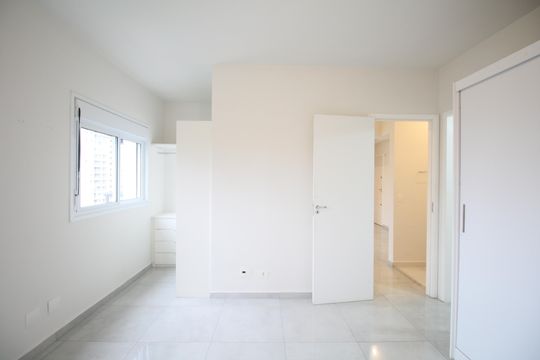 Suíte de apartamento para alugar com 1 quarto, 54m² em Vila Andrade, São Paulo