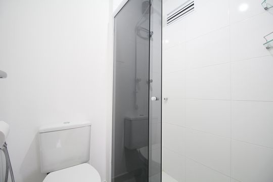 Banheiro da Suíte de apartamento para alugar com 1 quarto, 54m² em Vila Andrade, São Paulo