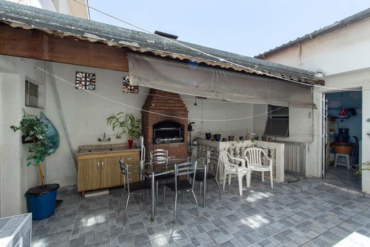 Casa à venda com 2 quartos, 140m² em Jardim Sao Sebastiao, São Paulo