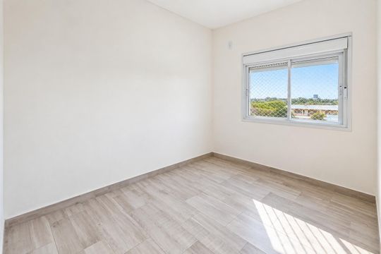 Quartos de apartamento para alugar com 2 quartos, 47m² em Nossa Chácara, Gravataí