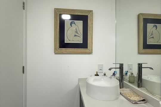 Banheiro de kitnet/studio à venda com 1 quarto, 26m² em Vila Buarque, São Paulo