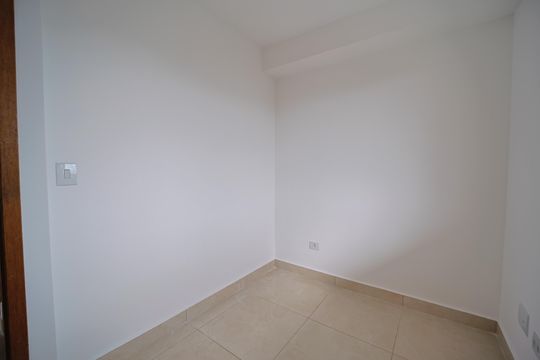 Quarto 2 de apartamento à venda com 2 quartos, 47m² em Vila Ré, São Paulo