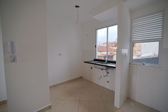Sala/Cozinha de apartamento à venda com 2 quartos, 47m² em Vila Ré, São Paulo