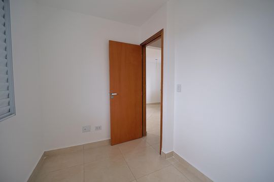 Quarto 2 de apartamento à venda com 2 quartos, 47m² em Vila Ré, São Paulo