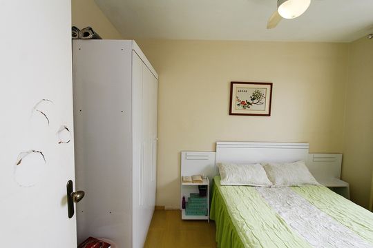 Quarto 1 de apartamento à venda com 2 quartos, 50m² em Jardim Montanhês, Belo Horizonte