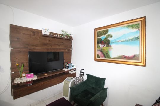 Sala de casa à venda com 1 quarto, 100m² em Itaquera, São Paulo