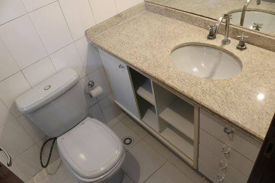 Banheiro 2 de apartamento para alugar com 3 quartos, 106m² em Pompeia, São Paulo