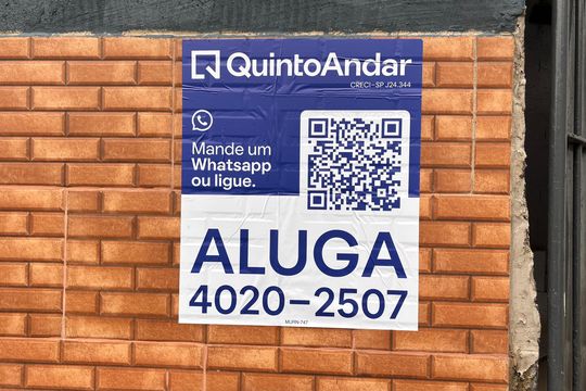 Placa de kitnet/studio para alugar com 1 quarto, 20m² em Jardim Adriana, Guarulhos