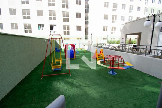 Apartamento para alugar com 1 quarto, 32m² em Q 402, Brasília