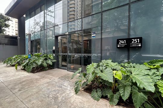 Fachada de kitnet/studio à venda com 1 quarto, 25m² em Jardim das Acacias, São Paulo
