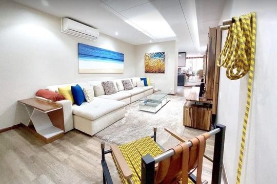 Casa para alugar com 3 quartos, 264m² em Cerqueira César, São Paulo