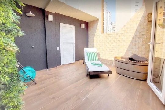 Área Externa de casa para alugar com 3 quartos, 264m² em Cerqueira César, São Paulo