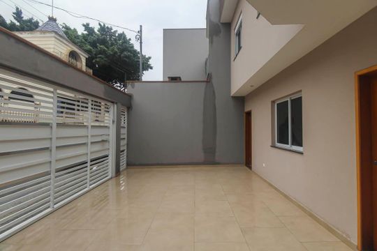 Garagem de casa para alugar com 3 quartos, 100m² em Vila Alpina, São Paulo
