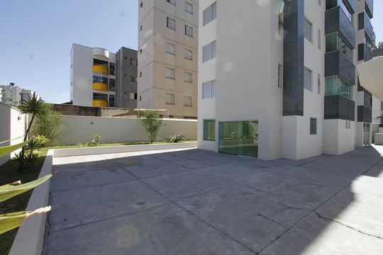 Área comum de apartamento para alugar com 2 quartos, 72m² em Buritis, Belo Horizonte