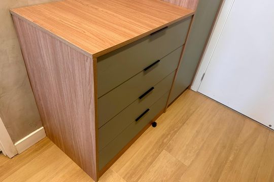 Cozinha de kitnet/studio para alugar com 1 quarto, 25m² em Jardim das Acacias, São Paulo