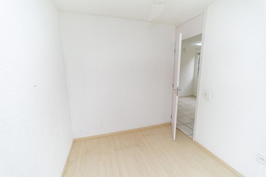 Quarto 1 de apartamento para alugar com 2 quartos, 50m² em Campo Grande, Rio de Janeiro