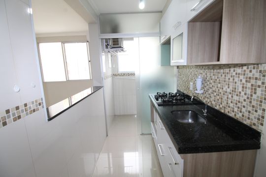 Cozinha de apartamento para alugar com 2 quartos, 48m² em Palmeiras de São José, São José dos Campos