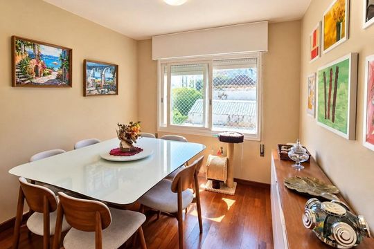 Sala de Jantar de apartamento para alugar com 2 quartos, 60m² em São Sebastião, Porto Alegre