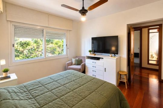 Quarto de apartamento para alugar com 2 quartos, 60m² em São Sebastião, Porto Alegre