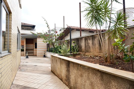 Área comum de apartamento à venda com 3 quartos, 120m² em Santo Antônio, Belo Horizonte