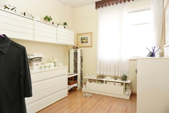 Quarto 2 de apartamento à venda com 3 quartos, 120m² em Santo Antônio, Belo Horizonte