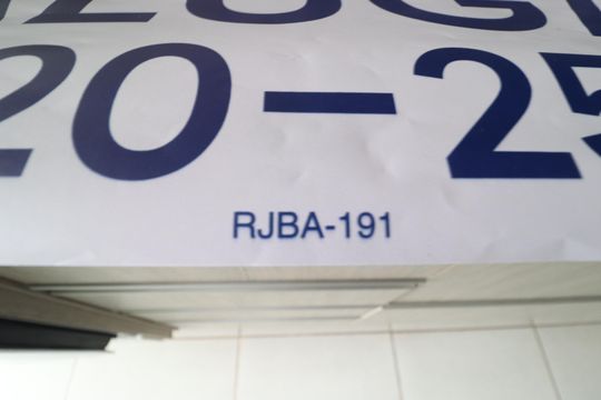 Plaquinha de apartamento para alugar com 3 quartos, 100m² em Saraiva, Uberlândia