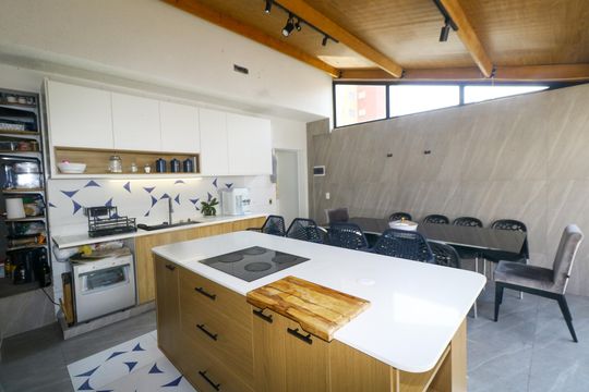 Cozinha de apartamento à venda com 3 quartos, 150m² em Vila Valparaíso, Santo André